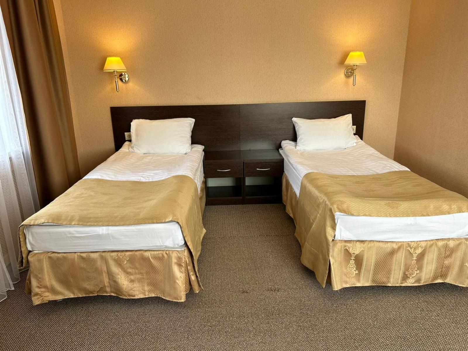 Hotel Aner Astana Buitenkant foto