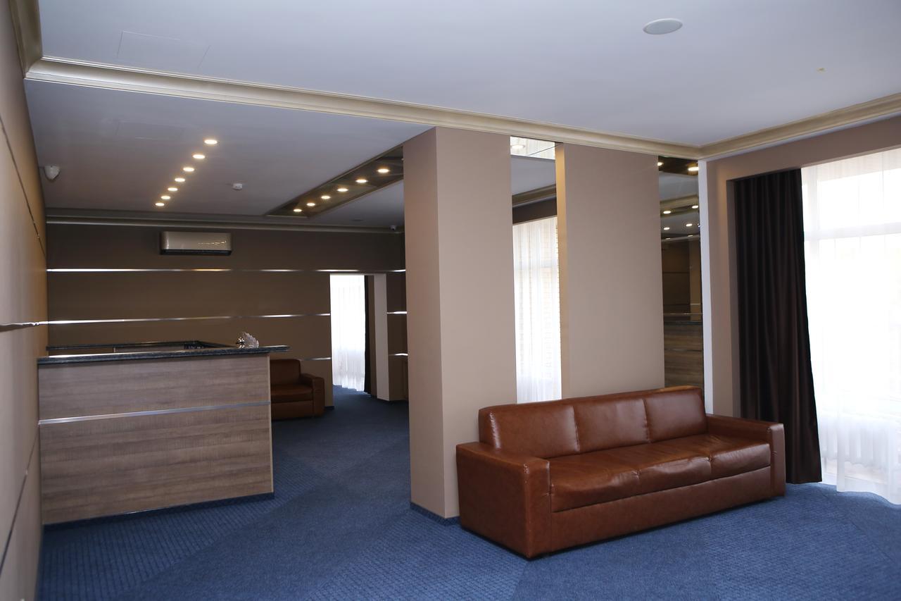 Hotel Aner Astana Buitenkant foto