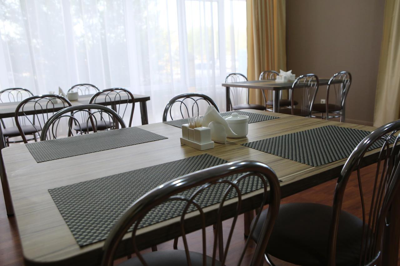 Hotel Aner Astana Buitenkant foto
