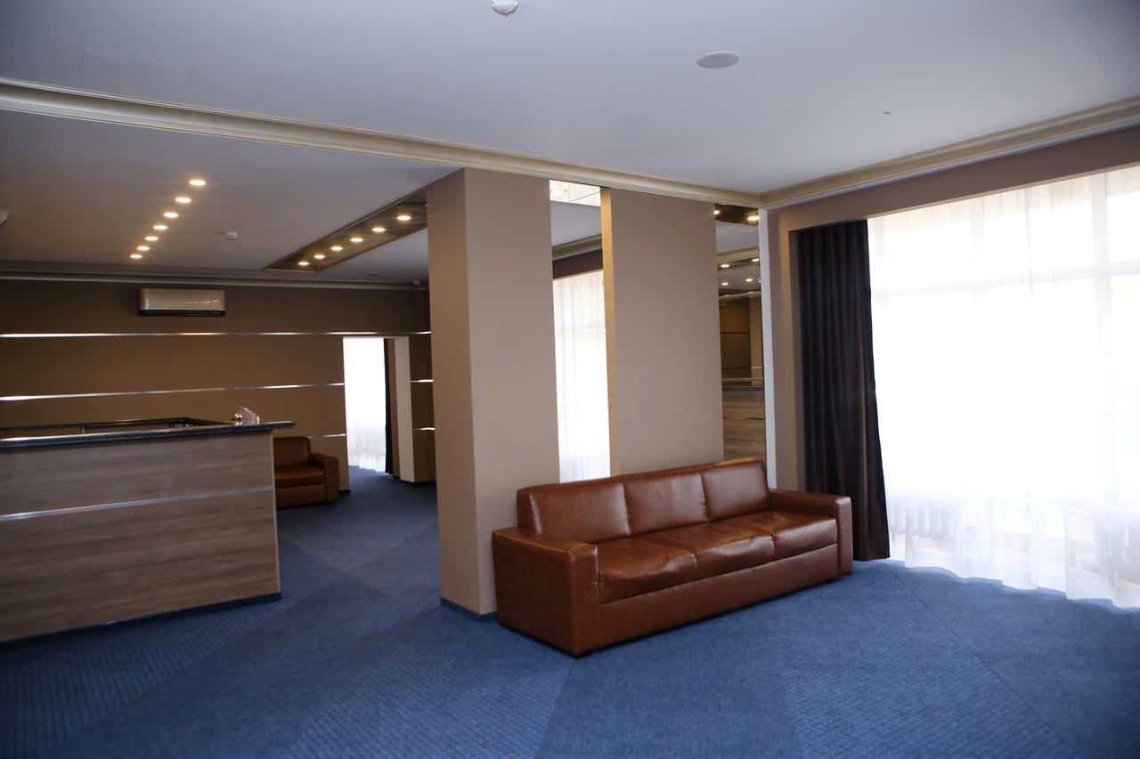Hotel Aner Astana Buitenkant foto