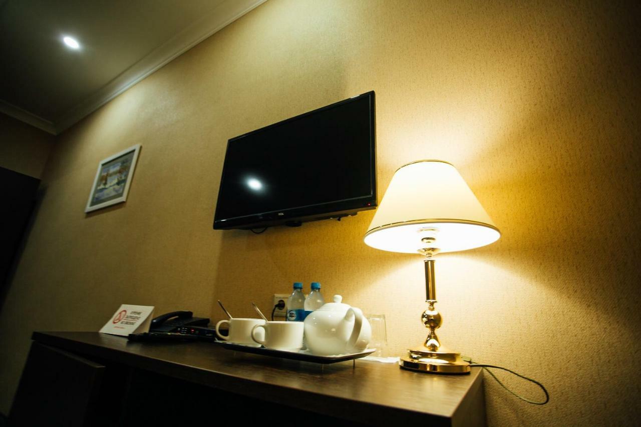 Hotel Aner Astana Buitenkant foto