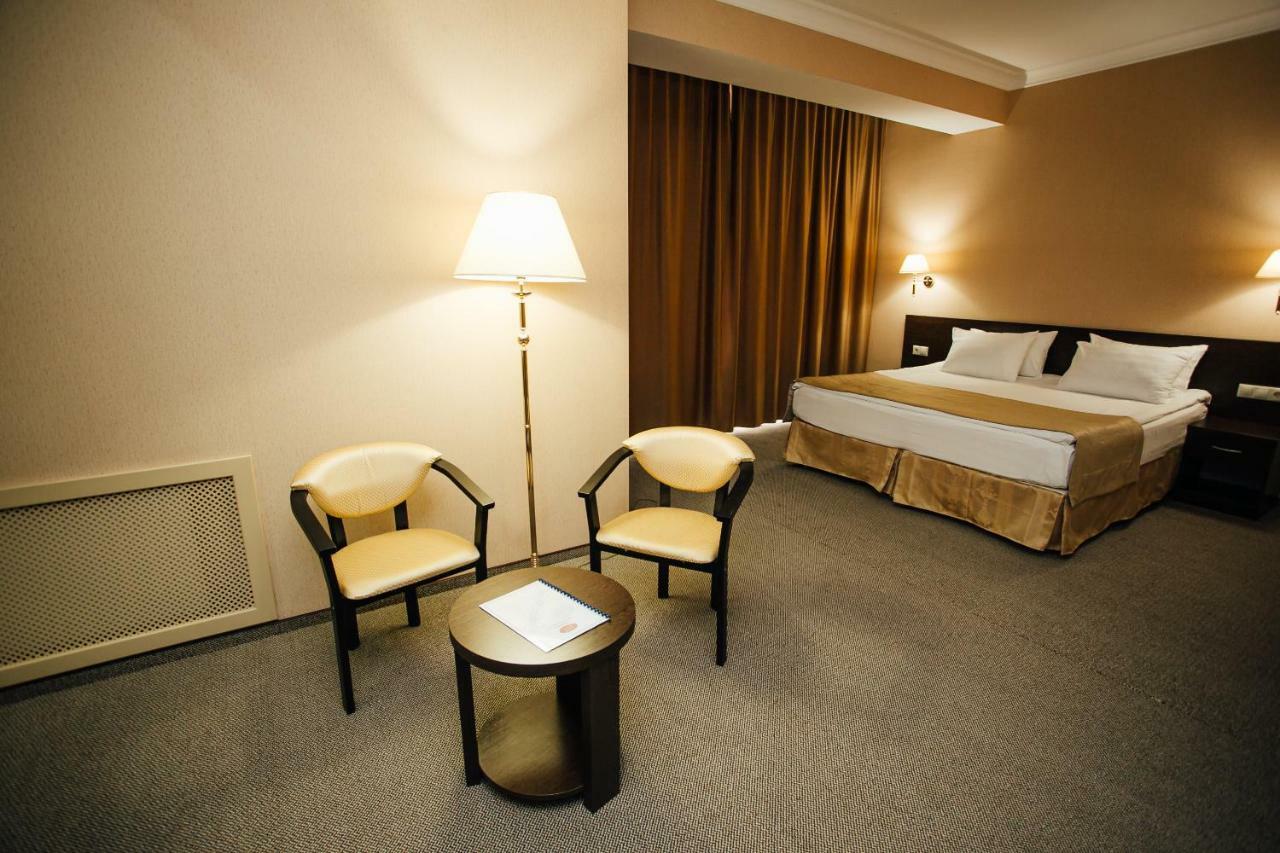 Hotel Aner Astana Buitenkant foto
